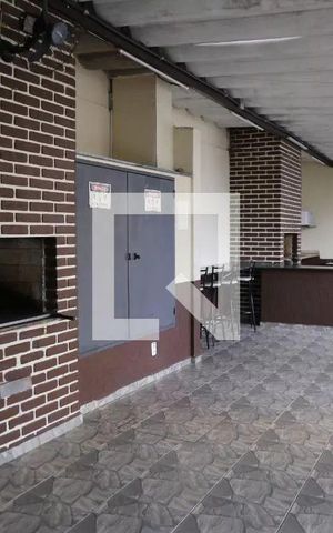 Apartamento para alugar com 50m², 2 quartos e 1 vaga Apartamento para alugar com 50m², 2 quartos e 1 vagaÁrea comum - Churrasqueira