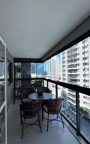 Apartamento à venda com 81m², 2 quartos e 1 vaga Apartamento à venda com 81m², 2 quartos e 1 vagaVaranda
