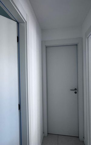 Apartamento à venda com 81m², 2 quartos e 1 vaga Apartamento à venda com 81m², 2 quartos e 1 vagaCorredor