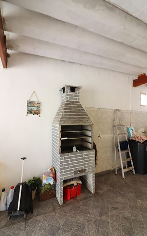 Casa à venda com 150m², 3 quartos e 1 vagaEspaço Gourmet e Área de Serviço