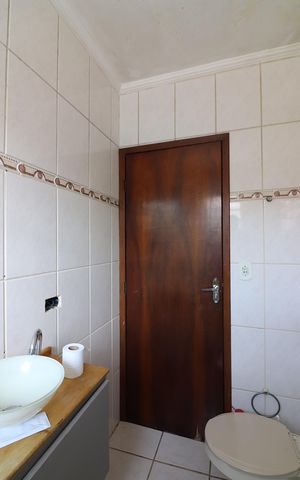 Casa à venda com 150m², 3 quartos e 1 vagaBanheiro Social