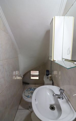 Casa à venda com 150m², 3 quartos e 1 vagaLavabo