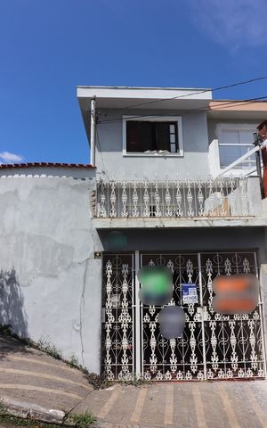 Casa à venda com 150m², 3 quartos e 1 vagaFachada