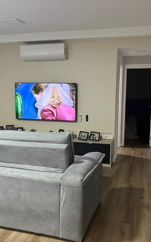 Apartamento à venda com 90m², 2 quartos e 1 vaga Apartamento à venda com 90m², 2 quartos e 1 vagaSala