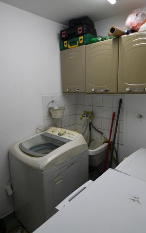 Apartamento à venda com 105m², 3 quartos e sem vagaÁrea de Serviço