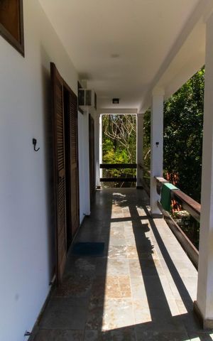 Casa de condomínio à venda com 210m², 4 quartos e 2 vagas Casa de condomínio à venda com 210m², 4 quartos e 2 vagasVaranda do Quarto 2