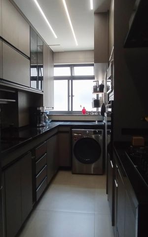 Apartamento à venda com 137m², 3 quartos e 2 vagas Apartamento à venda com 137m², 3 quartos e 2 vagasÁrea de Serviço