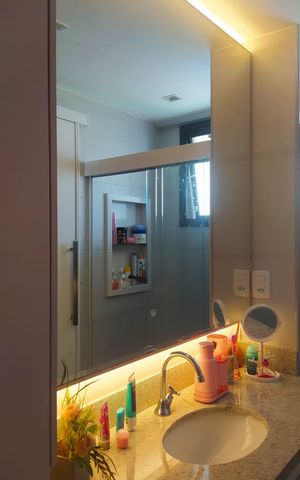 Apartamento à venda com 137m², 3 quartos e 2 vagas Apartamento à venda com 137m², 3 quartos e 2 vagasBanheiro Suíte 2