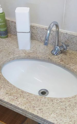 Apartamento à venda com 137m², 3 quartos e 2 vagas Apartamento à venda com 137m², 3 quartos e 2 vagasBanheiro Suíte 1