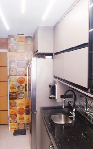 Apartamento à venda com 137m², 3 quartos e 2 vagas Apartamento à venda com 137m², 3 quartos e 2 vagasCozinha