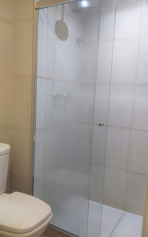 Apartamento à venda com 137m², 3 quartos e 2 vagas Apartamento à venda com 137m², 3 quartos e 2 vagasBanheiro Suíte 1