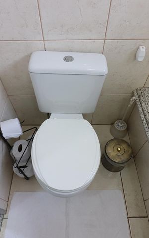 Casa de condomínio à venda com 90m², 2 quartos e 2 vagasBanheiro Social