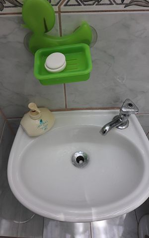 Casa de condomínio à venda com 90m², 2 quartos e 2 vagasBanheiro Social 2