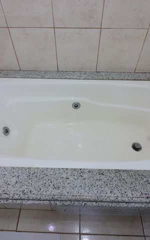 Casa de condomínio à venda com 90m², 2 quartos e 2 vagasBanheiro Social