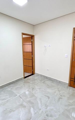 Casa para alugar com 60m², 2 quartos e sem vaga Casa para alugar com 60m², 2 quartos e sem vagaSala