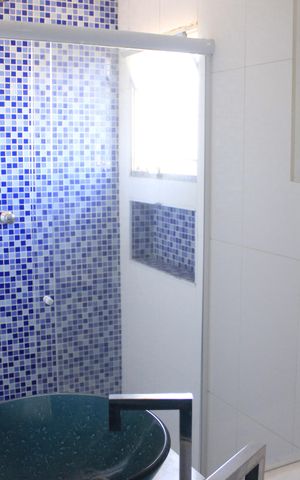 Apartamento à venda com 120m², 4 quartos e 2 vagasBanheiro social