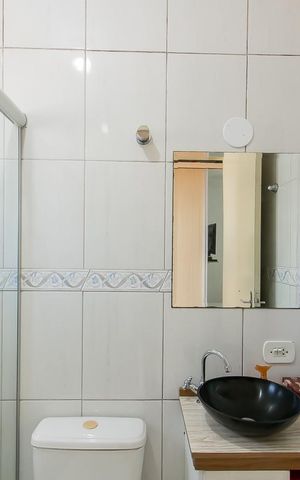 Casa à venda com 179m², 3 quartos e 2 vagasBanheiro da Suíte