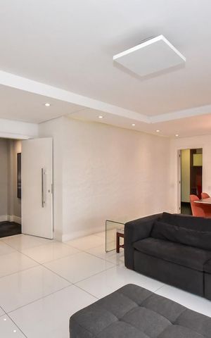 Apartamento à venda com 200m², 3 quartos e 3 vagasSala