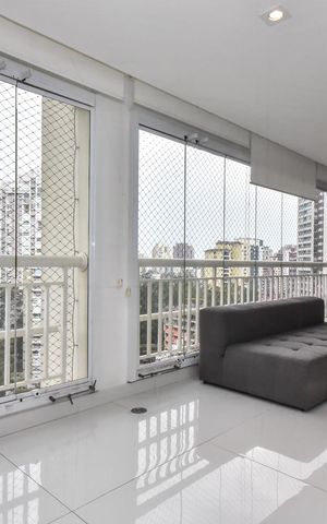 Apartamento à venda com 200m², 3 quartos e 3 vagasVaranda