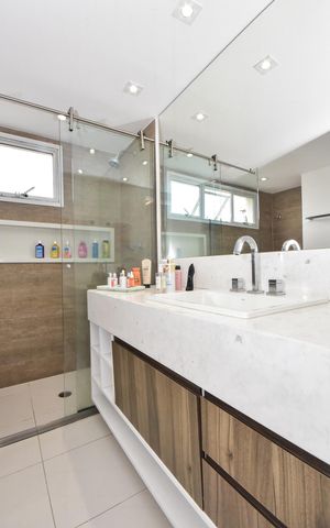 Apartamento à venda com 200m², 3 quartos e 3 vagasBanheiro da Suíte 3