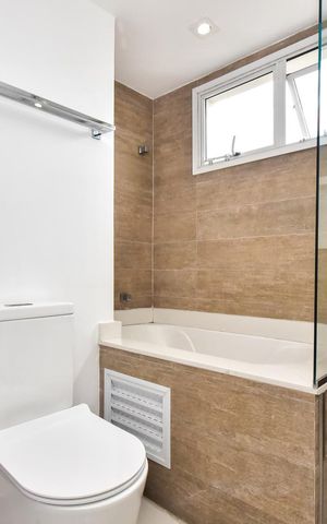 Apartamento à venda com 200m², 3 quartos e 3 vagasBanheiro da Suíte 3
