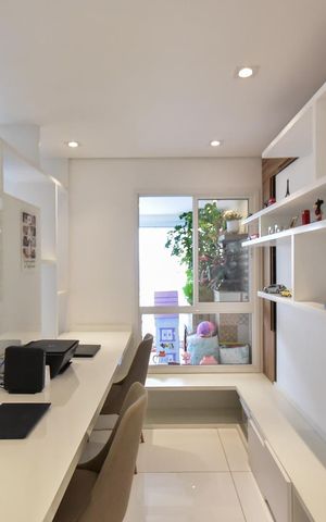 Apartamento à venda com 200m², 3 quartos e 3 vagasEscritório