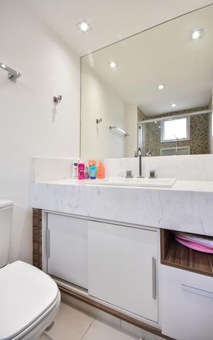 Apartamento à venda com 200m², 3 quartos e 3 vagasBanheiro da Suíte 2