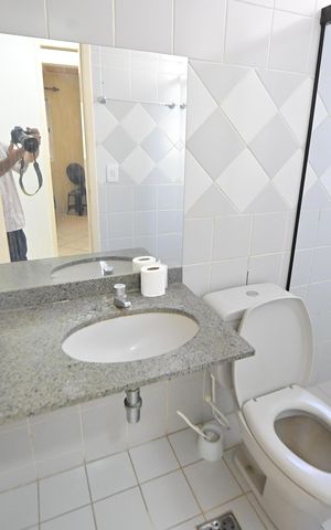 Apartamento para alugar com 61m², 2 quartos e 1 vaga Apartamento para alugar com 61m², 2 quartos e 1 vagaBanheiro