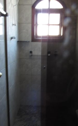 Casa à venda com 300m², 3 quartos e 2 vagasBanheiro