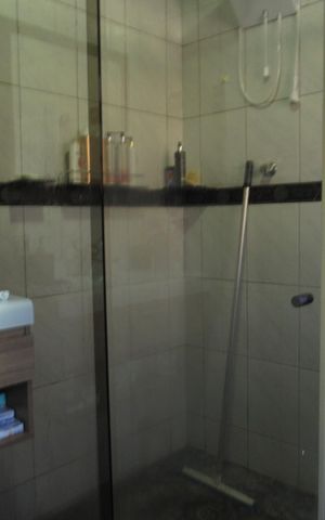 Casa à venda com 300m², 3 quartos e 2 vagasBanheiro da Suíte