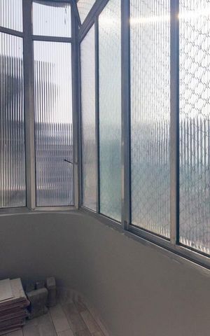 Studio à venda com 33m², 1 quarto e sem vaga Studio à venda com 33m², 1 quarto e sem vagaVaranda