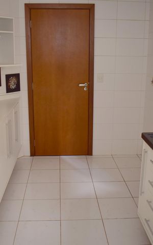 Apartamento para alugar com 95m², 2 quartos e 2 vagasCozinha