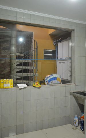 Casa à venda com 323m², 3 quartos e 4 vagasÁrea de Serviço