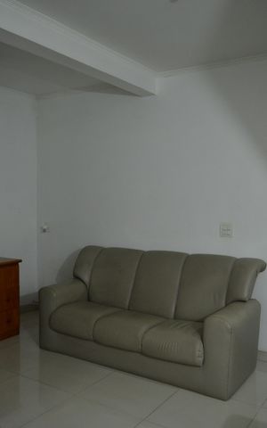Casa à venda com 323m², 3 quartos e 4 vagasSala