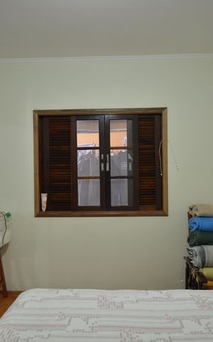 Casa à venda com 323m², 3 quartos e 4 vagasSuíte