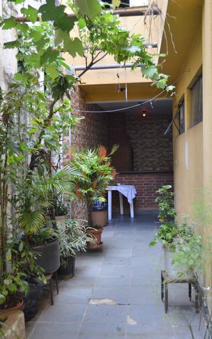 Casa à venda com 323m², 3 quartos e 4 vagasQuintal