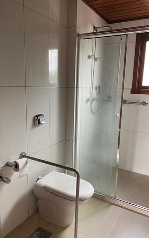 Apartamento à venda com 165m², 3 quartos e 1 vaga Apartamento à venda com 165m², 3 quartos e 1 vagaBanheiro da Suíte