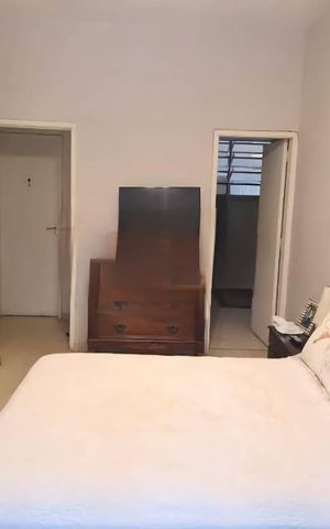 Apartamento à venda com 242m², 4 quartos e 1 vaga