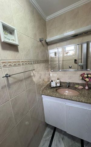 Casa à venda com 275m², 5 quartos e 2 vagas