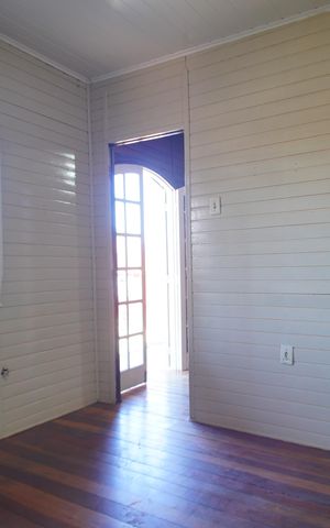 Casa à venda com 100m², 4 quartos e 2 vagasQuarto 1