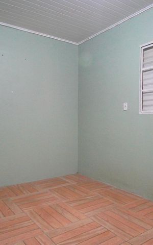 Casa à venda com 100m², 4 quartos e 2 vagasQuarto 4