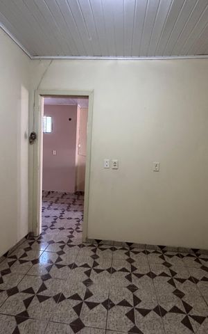 Casa à venda com 79m², 4 quartos e 1 vagaQuarto 2