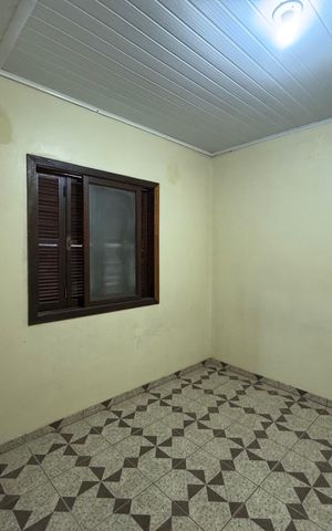 Casa para alugar com 79m², 4 quartos e 1 vaga Casa para alugar com 79m², 4 quartos e 1 vagaQuarto 1