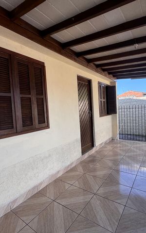 Casa para alugar com 79m², 4 quartos e 1 vaga Casa para alugar com 79m², 4 quartos e 1 vagaÁrea Externa