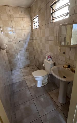 Casa à venda com 79m², 4 quartos e 1 vagaBanheiro Social