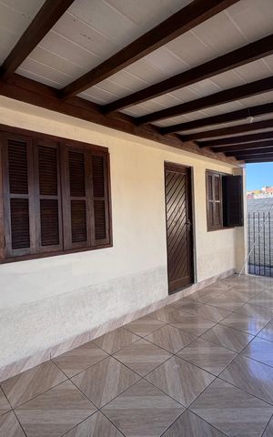 Casa à venda com 79m², 4 quartos e 1 vagaÁrea Externa