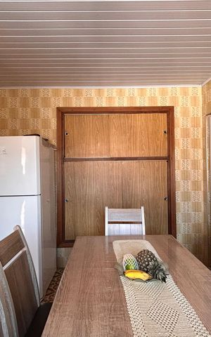 Casa à venda com 280m², 2 quartos e 1 vaga Casa à venda com 280m², 2 quartos e 1 vagaCozinha