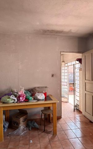 Casa à venda com 280m², 2 quartos e 1 vaga Casa à venda com 280m², 2 quartos e 1 vagaQuarto de Serviço 1