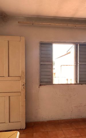 Casa à venda com 280m², 2 quartos e 1 vaga Casa à venda com 280m², 2 quartos e 1 vagaQuarto de Serviço 1