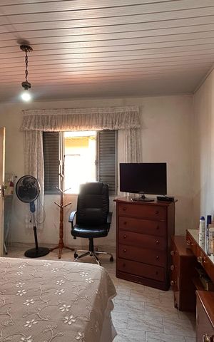 Casa à venda com 280m², 2 quartos e 1 vaga Casa à venda com 280m², 2 quartos e 1 vagaQuarto 1
